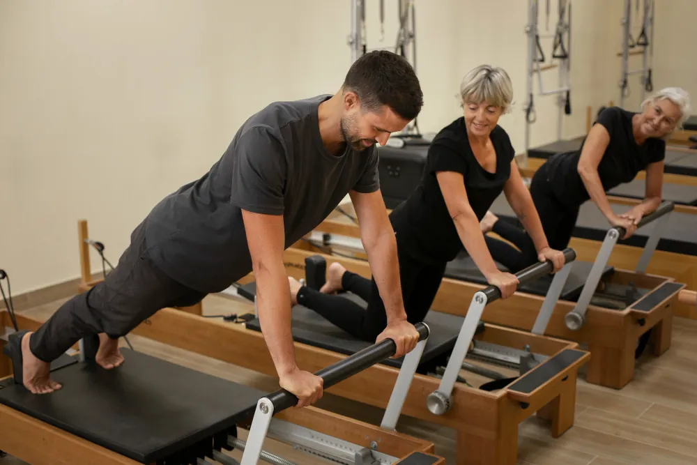 Le pilates permet de renforcer la sangle abdominale et les muscles du dos.